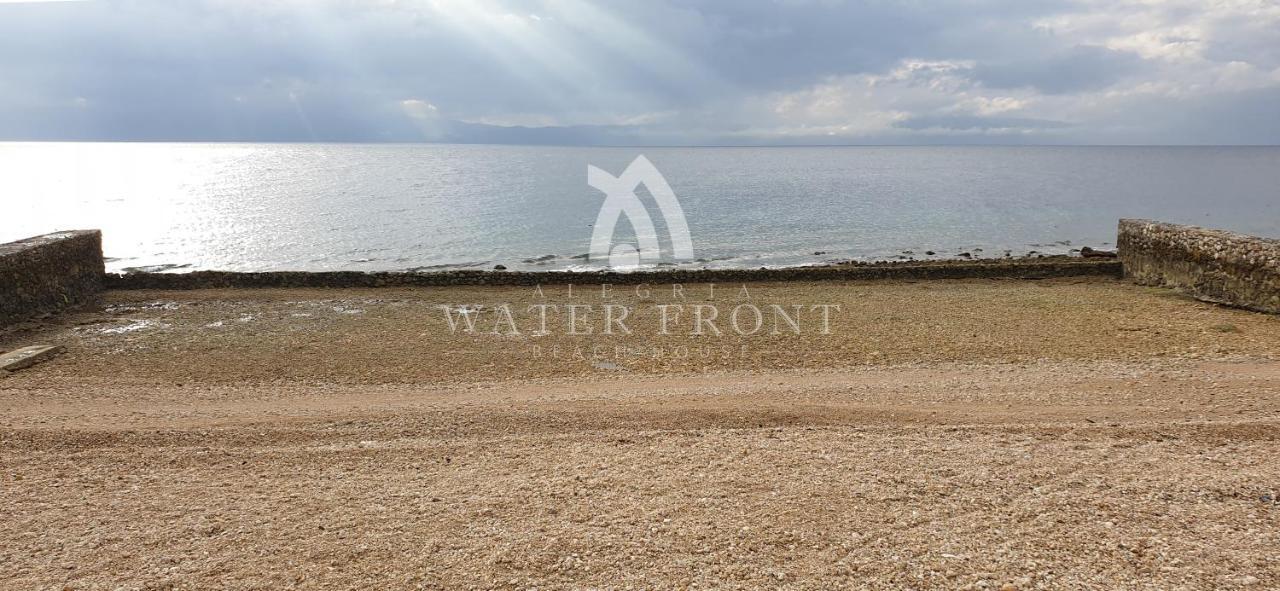 Alegria Water Front Beach House Kültér fotó